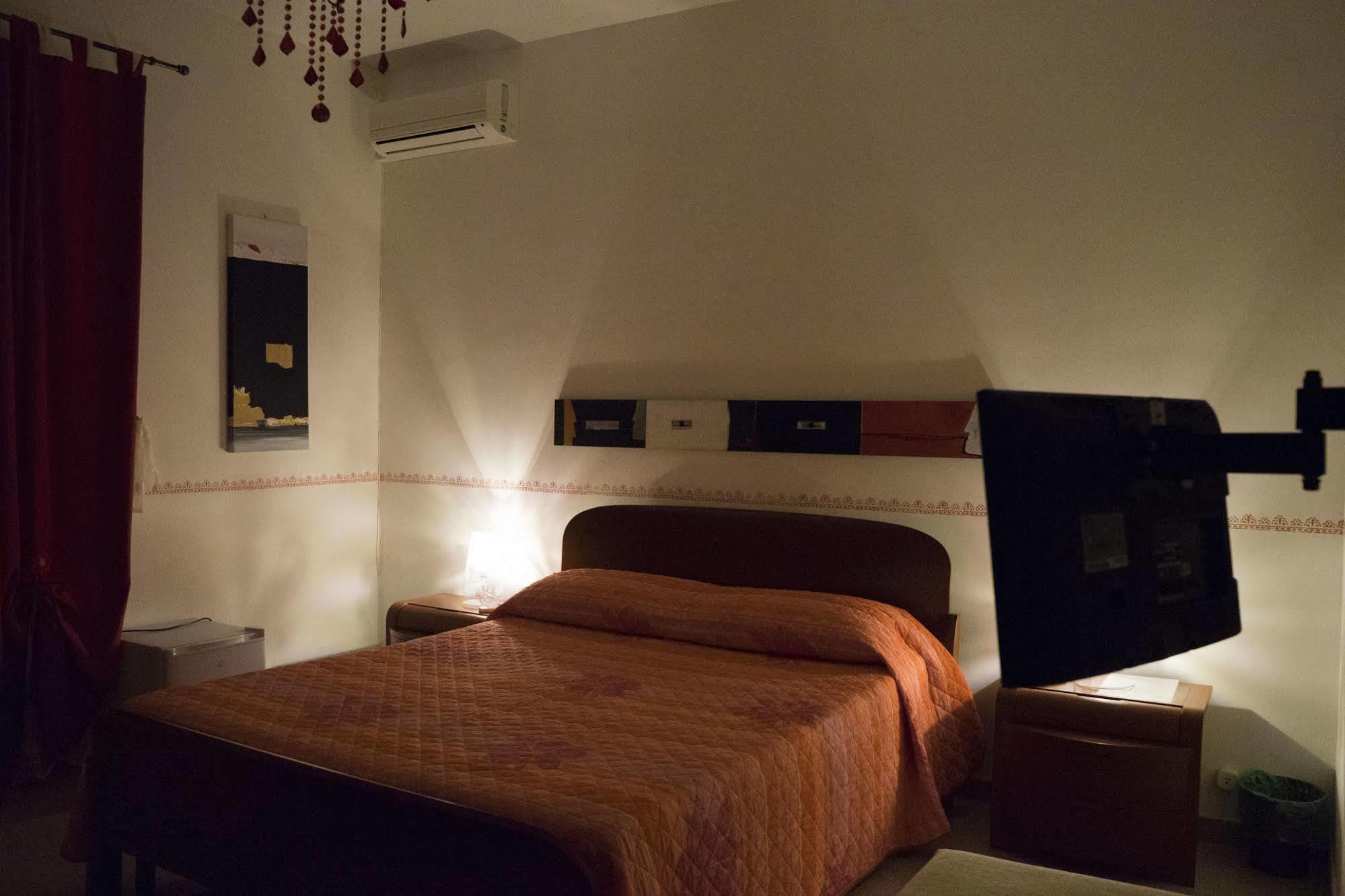 B&B Fiori Di Loto Corigliano d'Otranto Luaran gambar